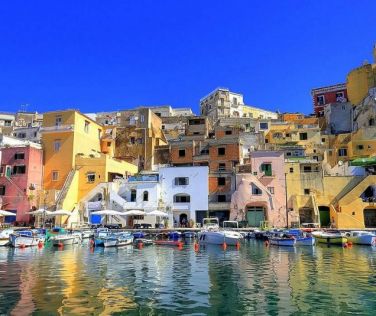 Настаняване в 2* или 3*