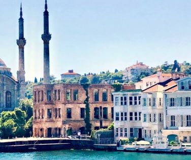 Настаняване в 2* или 3*