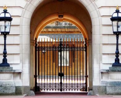 Лондон - Трети март - петдневна