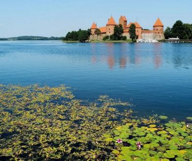 Настаняване в 2* или 3*
