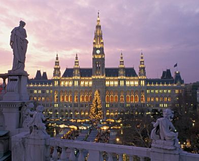 Коледа в  Будапеща  и  Виена