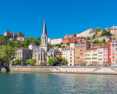 Екскурзия във ФРАНЦИЯ - ЛИОН - със самолет и обслужване на български език!