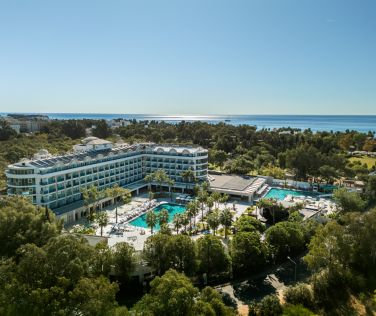 BERRY BLUE HOTEL
