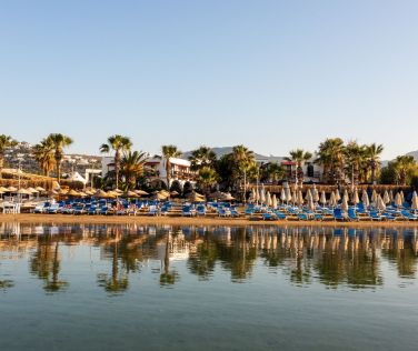 COSTA BITEZHAN BEACH HOTEL