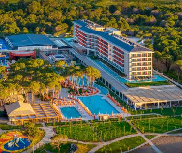 TRENDY PERGE RESORT & SUITES