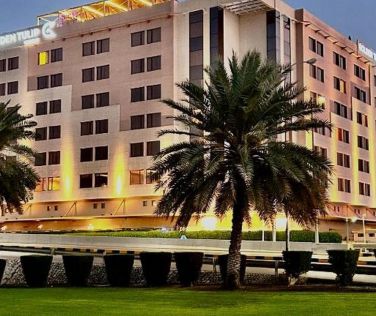 Golden Tulip Muscat