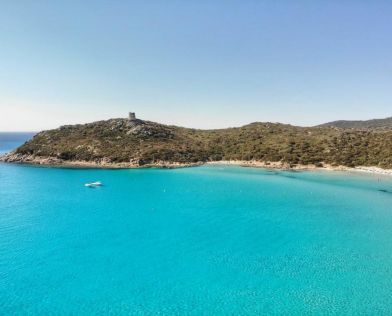 Почивка в тюркоазена Сардиния - полет от София
