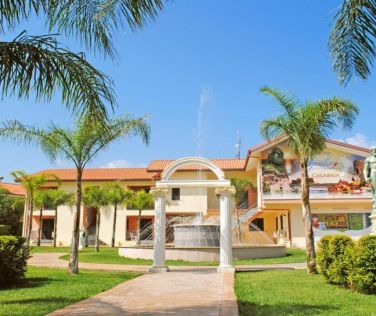 CLUB ESSE AQUILIA