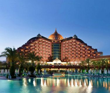 DELPHIN PALACE DELUXE COLLECTION